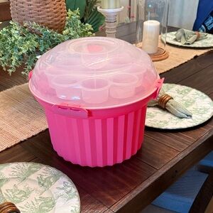 Pink Cupcake Carrier with Clear Lid